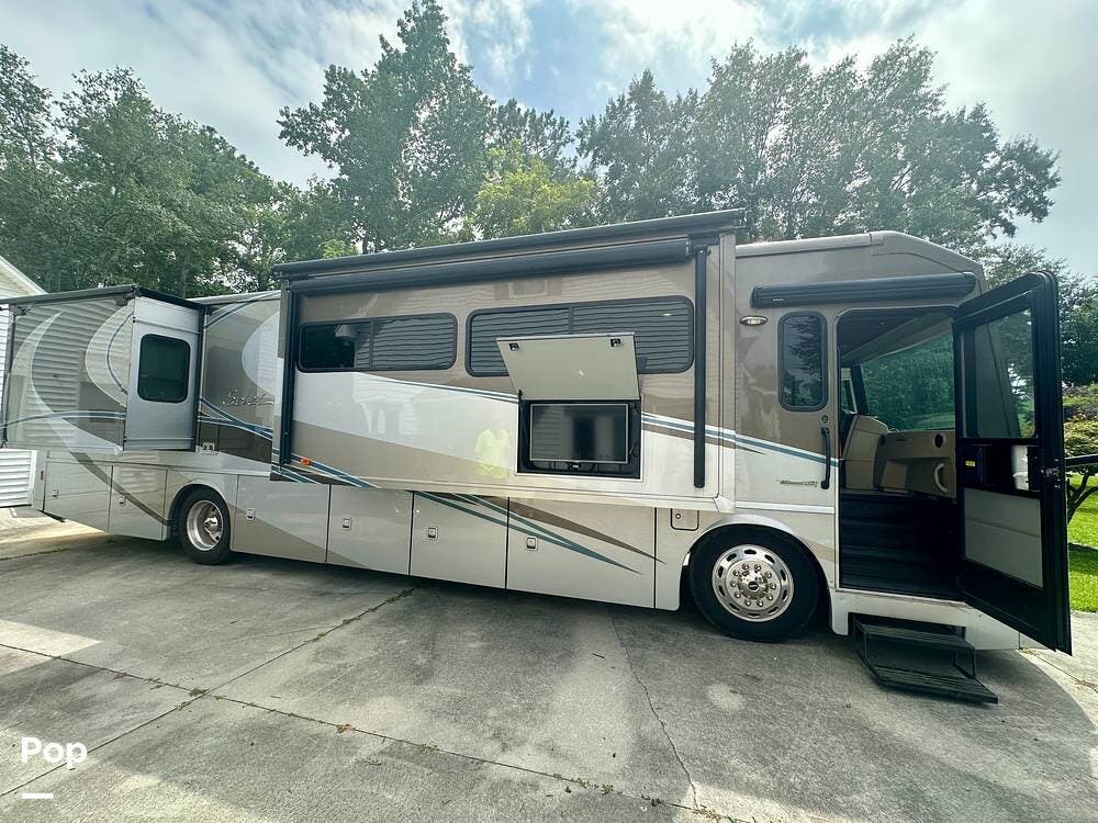 2016 Solei 36G by Itasca from Pop RVs in Castle Hayne, North Carolina