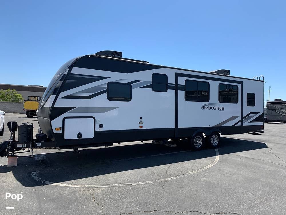 2022 Grand Design Imagine 2910BH - Used Travel Trailer For Sale by Pop RVs in Rancho Santa Margarita, California features Awning, Air Conditioning, Slideout
