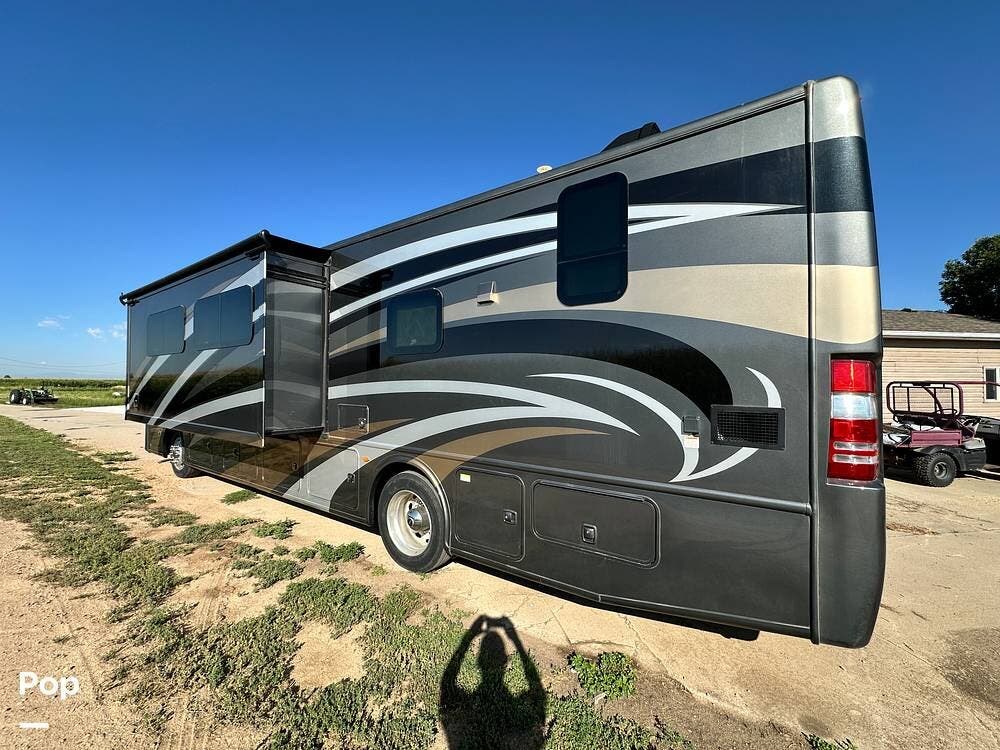 2020 Palazzo 36.3 by Thor Motor Coach from Pop RVs in La Salle, Colorado