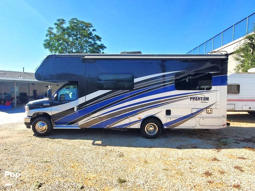 2022 Nexus Phantom Nexus  24P - Used Class C For Sale by Pop RVs in San Bernardino, California features Generator, Air Conditioning, Slideout, Awning