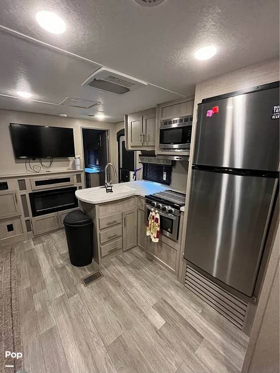 2022 Catalina 343BHTS by Forest River from Pop RVs in Eustis, Florida
