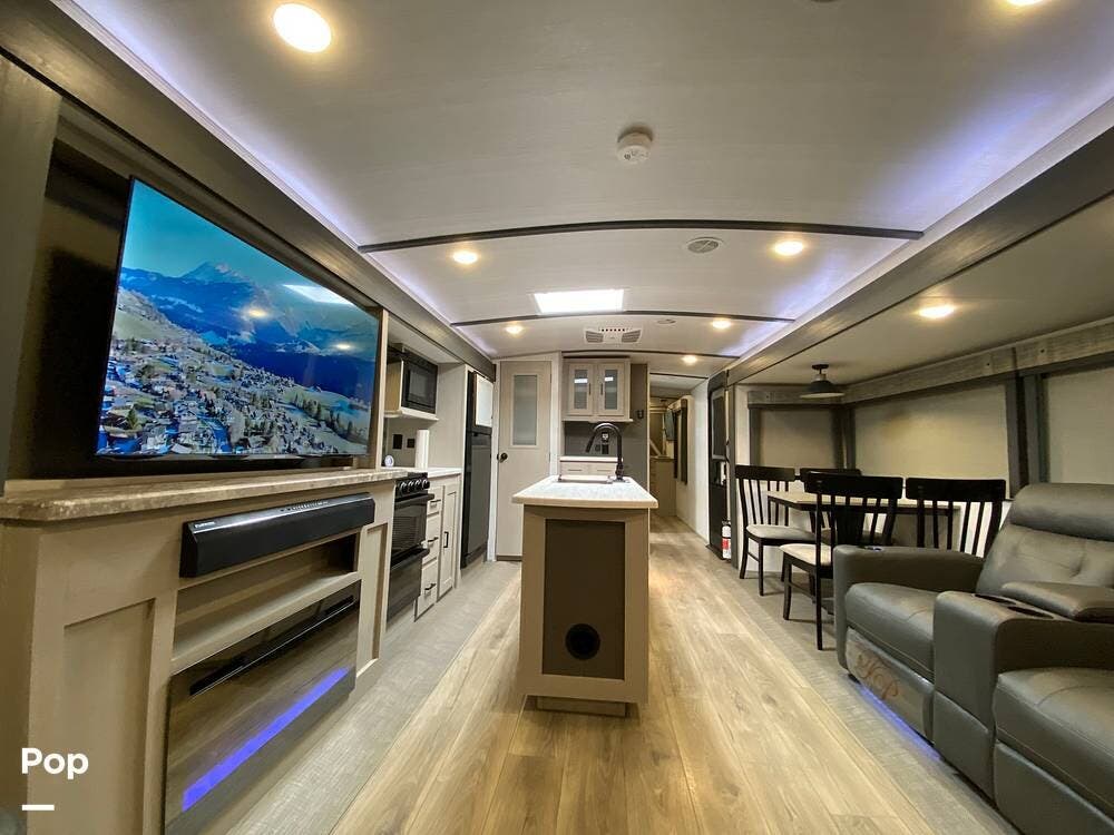 2023 Wildwood 308RL by Forest River from Pop RVs in Frankfort, Ohio