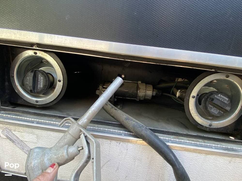 2022 Keystone Raptor 429 - Used Toy Hauler For Sale by Pop RVs in Oregon City, Oregon features Leveling Jacks, Air Conditioning, Slideout, Generator, Awning