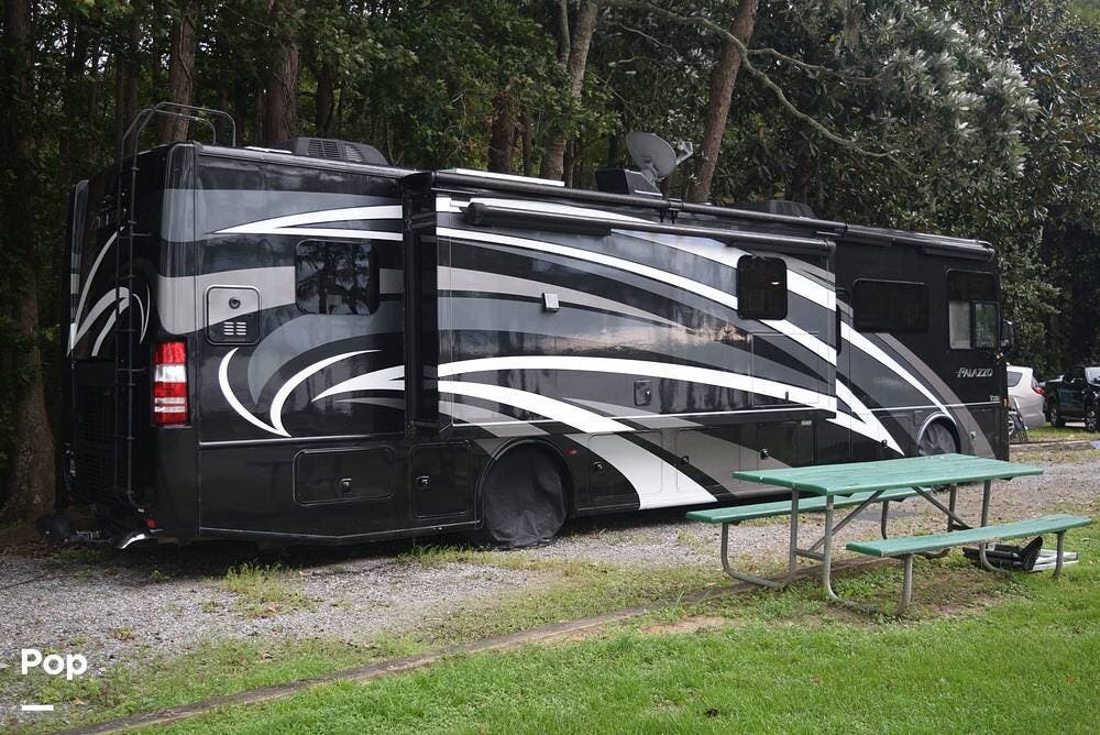 Used 2019 Thor Motor Coach Palazzo 37.4 available in Crestview, Florida