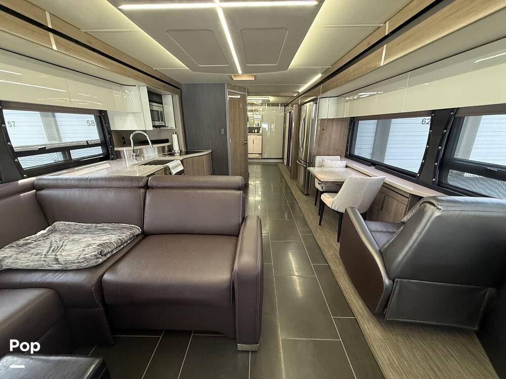 Used 2019 Winnebago Horizon 42Q available in Aurora, Oregon