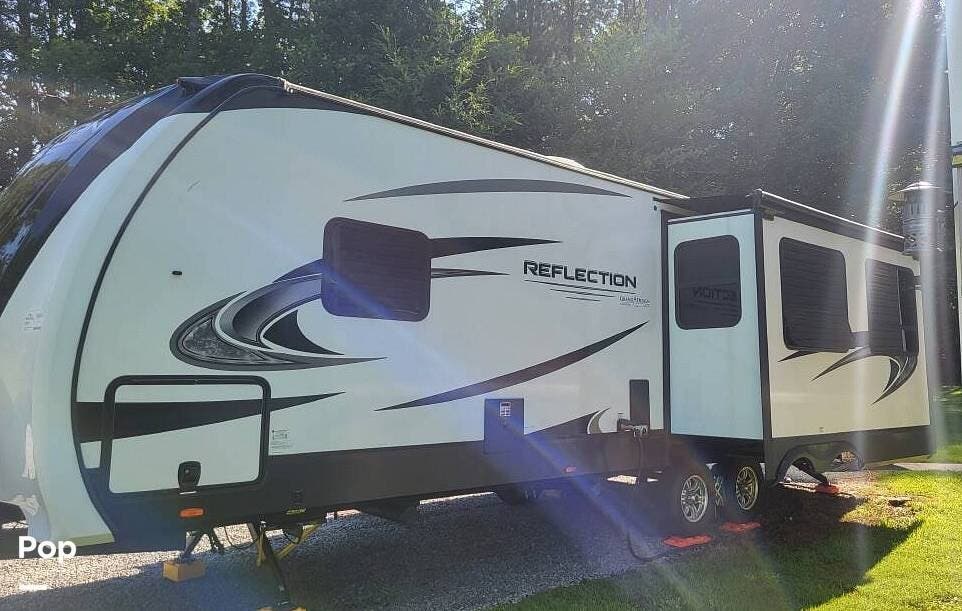 2021 Reflection 297RSTS by Grand Design from Pop RVs in Henrico, North Carolina