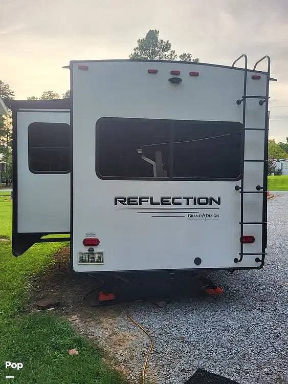 Used 2021 Grand Design Reflection 297RSTS available in Henrico, North Carolina