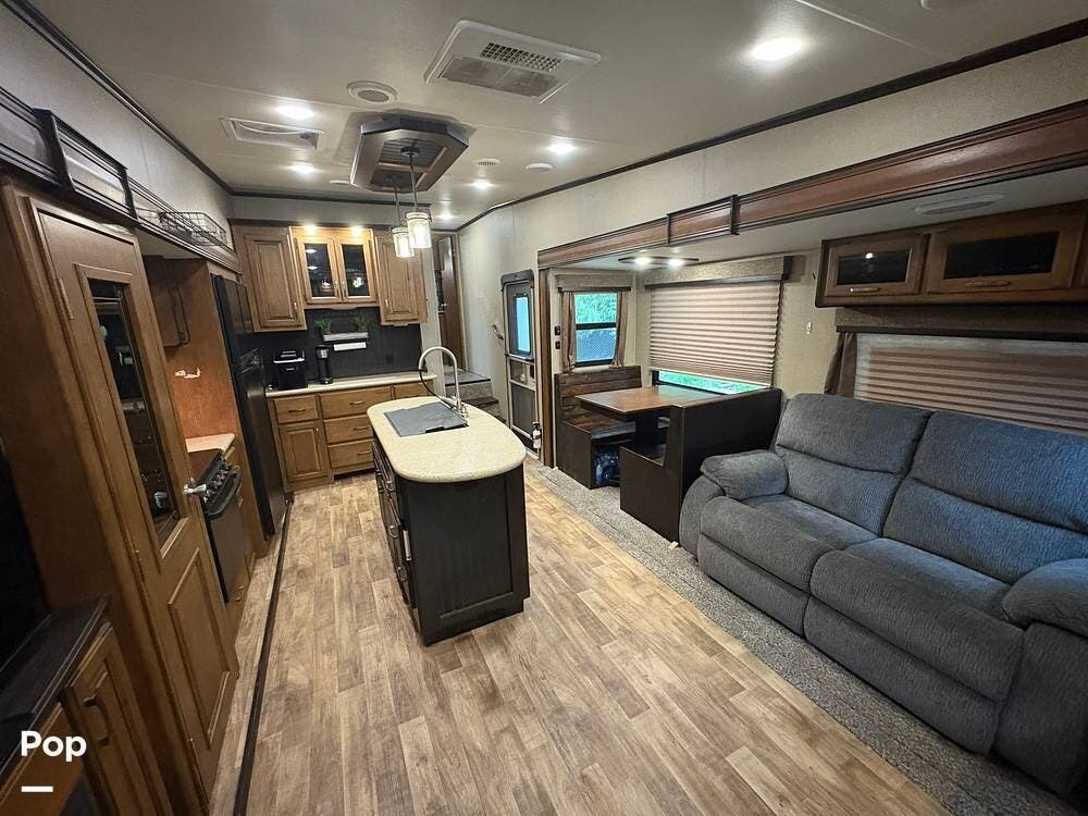 Used 2017 Grand Design Reflection 337RLS available in Concrete, Washington