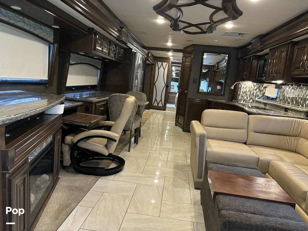 2018 Tuscany 45AT by Thor Motor Coach from Pop RVs in Summerdale, Alabama