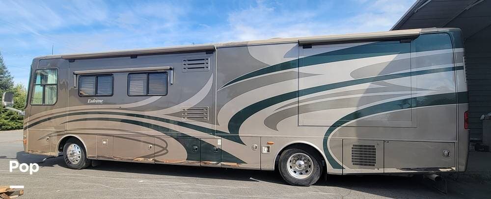 2007 Holiday Rambler Endeavor 40SFT - Used Diesel Pusher For Sale by Pop RVs in Escalon, California features Awning, Generator, Leveling Jacks, Air Conditioning, Slideout