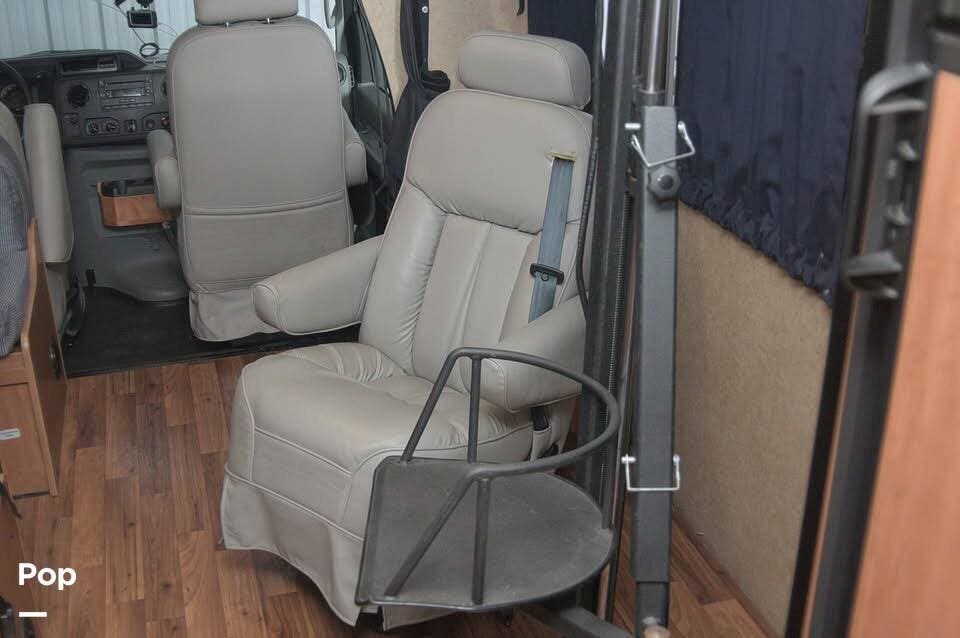 Used 2016 Thor Motor Coach Majestic 28A available in Timnath, Colorado