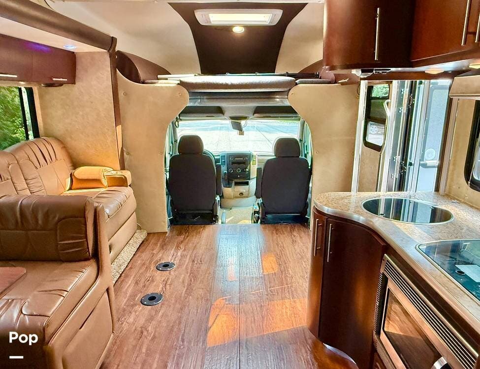 2009 Coachmen Prism 230 - Used Class C For Sale by Pop RVs in Gig Harbor, Washington features Slideout, Air Conditioning, Awning, Generator