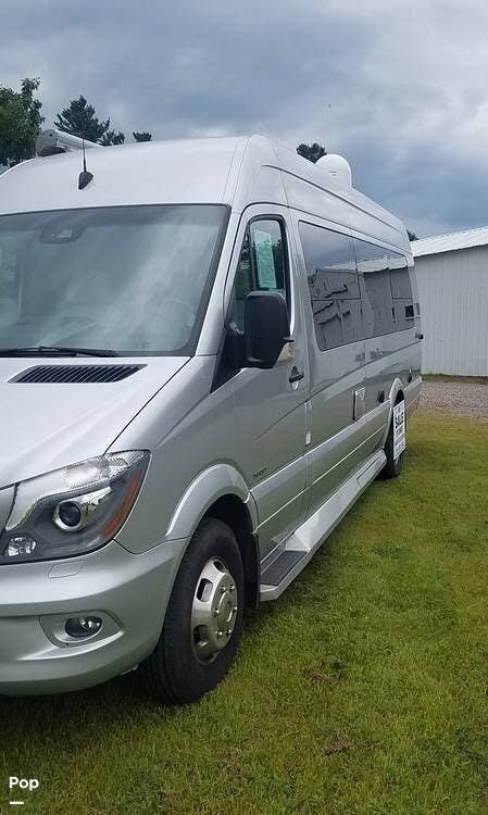 2016 Coachmen Galleria 24SQ - Used Class B For Sale by Pop RVs in Marquette, Michigan features Air Conditioning, Generator, Awning