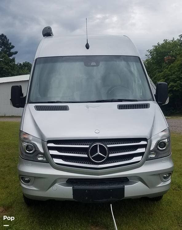 2016 Coachmen Galleria 24SQ - Used Class B For Sale by Pop RVs in Marquette, Michigan features Generator, Air Conditioning, Awning