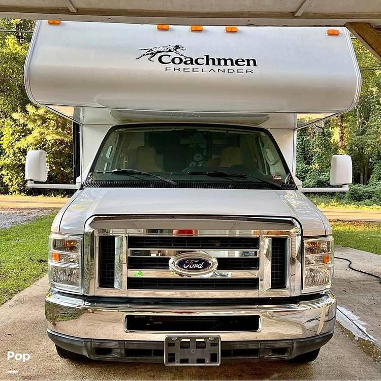 Used 2011 Coachmen Freelander 31FK available in Thomaston, Georgia