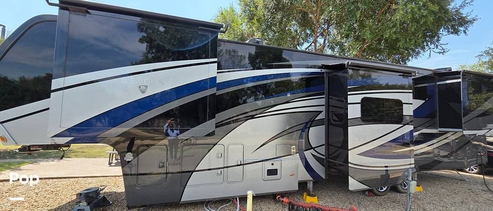 2022 Beacon 42RKB by Vanleigh from Pop RVs in Wylie, Texas