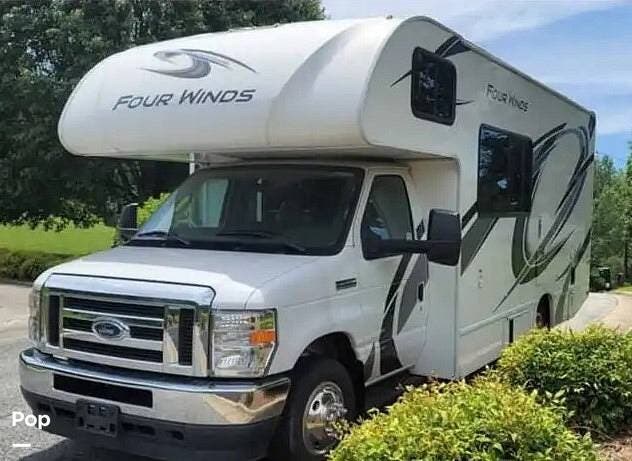 2022 Thor Motor Coach Four Winds 22E - Used Class C For Sale by Pop RVs in Morganton, North Carolina features Generator, Air Conditioning, Awning