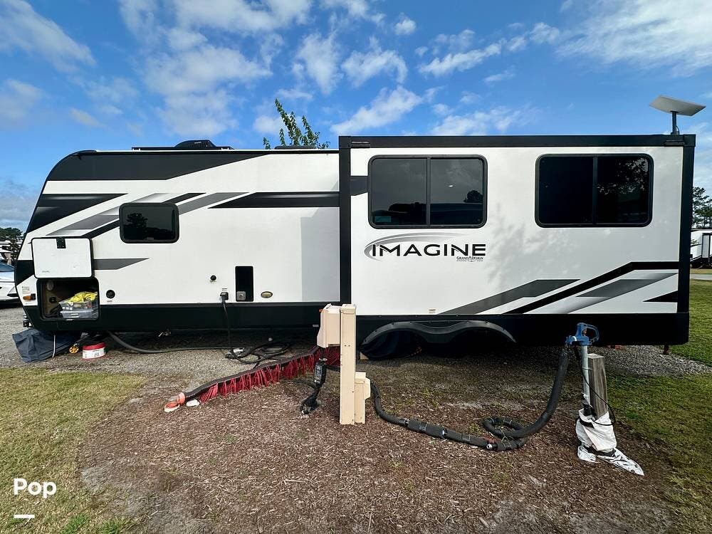 2023 Grand Design Imagine 2670MK - Used Travel Trailer For Sale by Pop RVs in Conway, South Carolina features Air Conditioning, Awning, Slideout