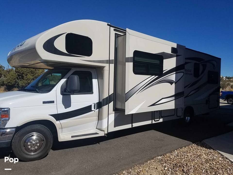 2015 Jayco Greyhawk 31FS - Used Class C For Sale by Pop RVs in Farmington, New Mexico features Awning, Slideout, Air Conditioning, Leveling Jacks, Generator