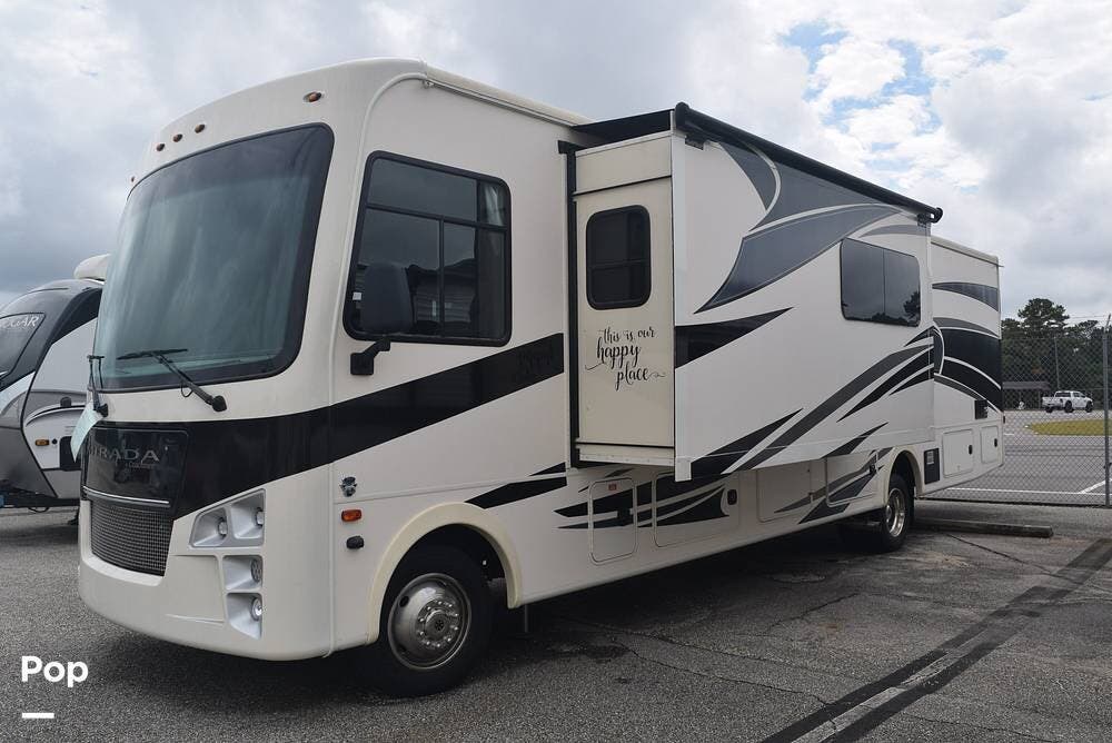 2021 Coachmen Mirada 35OS - Used Class A For Sale by Pop RVs in Daleville, Alabama features Awning, Leveling Jacks, Air Conditioning, Generator, Slideout