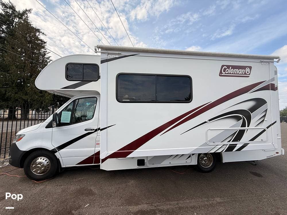 2024 Thor Motor Coach Coleman 24CL - Used Class C For Sale by Pop RVs in Boring, Oregon features Leveling Jacks, Generator, Slideout, Air Conditioning, Awning