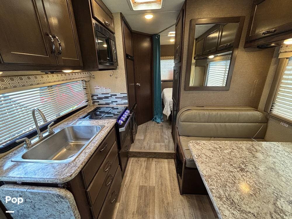 2019 Four Winds 22B by Thor Motor Coach from Pop RVs in Clermont, Florida