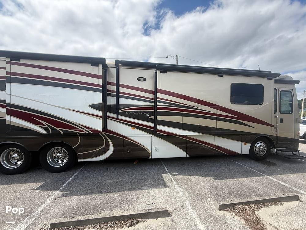 2015 Ventana 4369 by Newmar from Pop RVs in Jacksonville, Florida