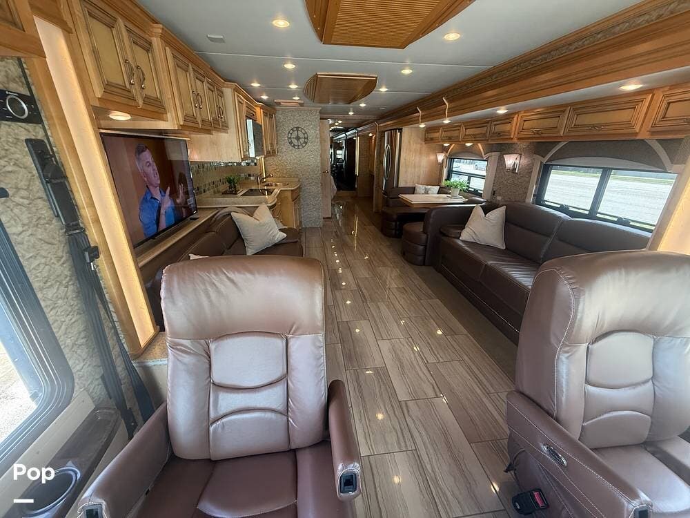 Used 2015 Newmar Ventana 4369 available in Jacksonville, Florida