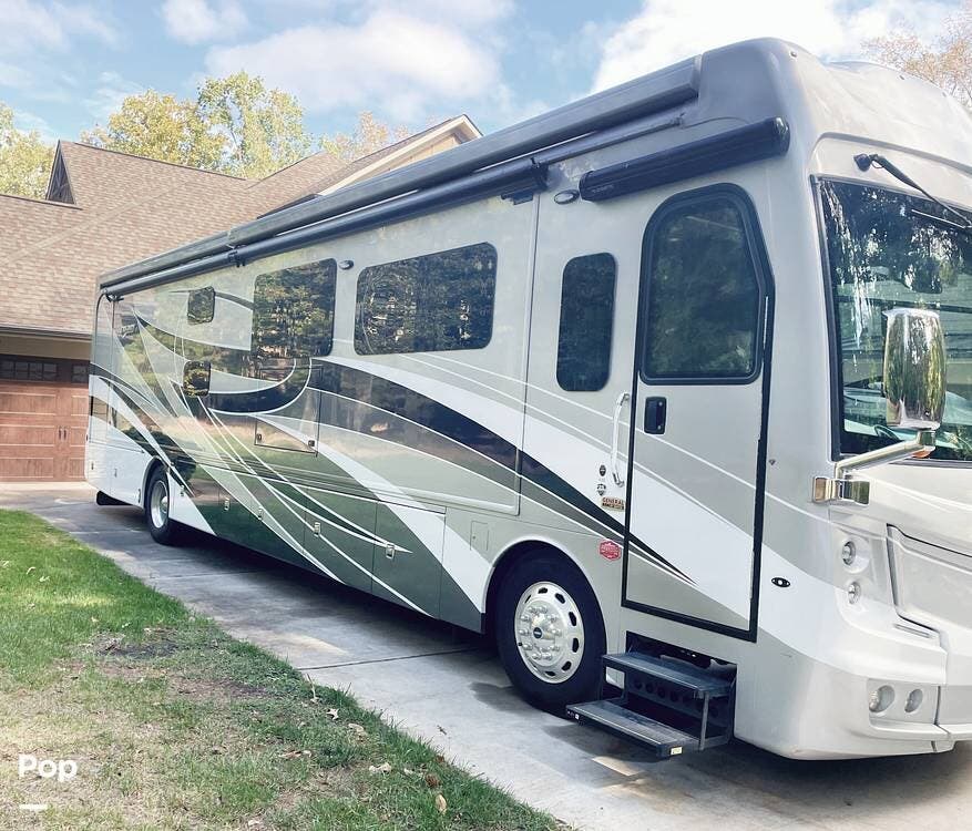 2021 Fleetwood Discovery LXE 40G - Used Diesel Pusher For Sale by Pop RVs in Weddington, North Carolina features Air Conditioning, Awning, Slideout, Leveling Jacks, Generator
