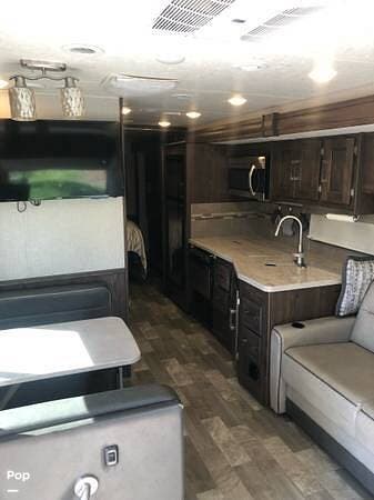 2019 Coachmen Mirada 29FW - Used Class A For Sale by Pop RVs in Foster City, California features Slideout, Air Conditioning, Generator, Awning, Leveling Jacks
