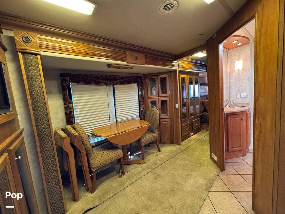 Used 2007 Gulf Stream Sun Voyager 8389 available in Fallbrook, California