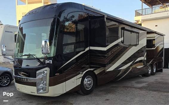 2016 Entegra Coach Anthem 44B - Used Diesel Pusher For Sale by Pop RVs in Auburn, California features Slideout, Air Conditioning, Awning, Leveling Jacks, Generator