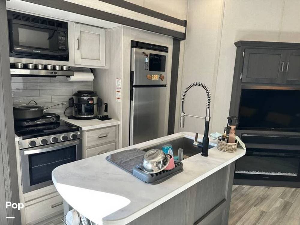 Used 2022 Keystone Sprinter 35BH available in Charleston, South Carolina