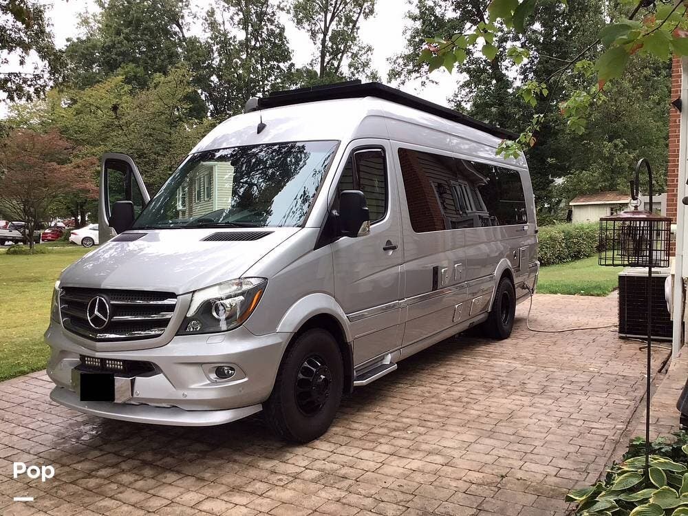 2017 Airstream Interstate 3500 Grand Tour Tommy Bahama - Used Class B For Sale by Pop RVs in Gaithersburg, Maryland features Air Conditioning, Awning, Generator