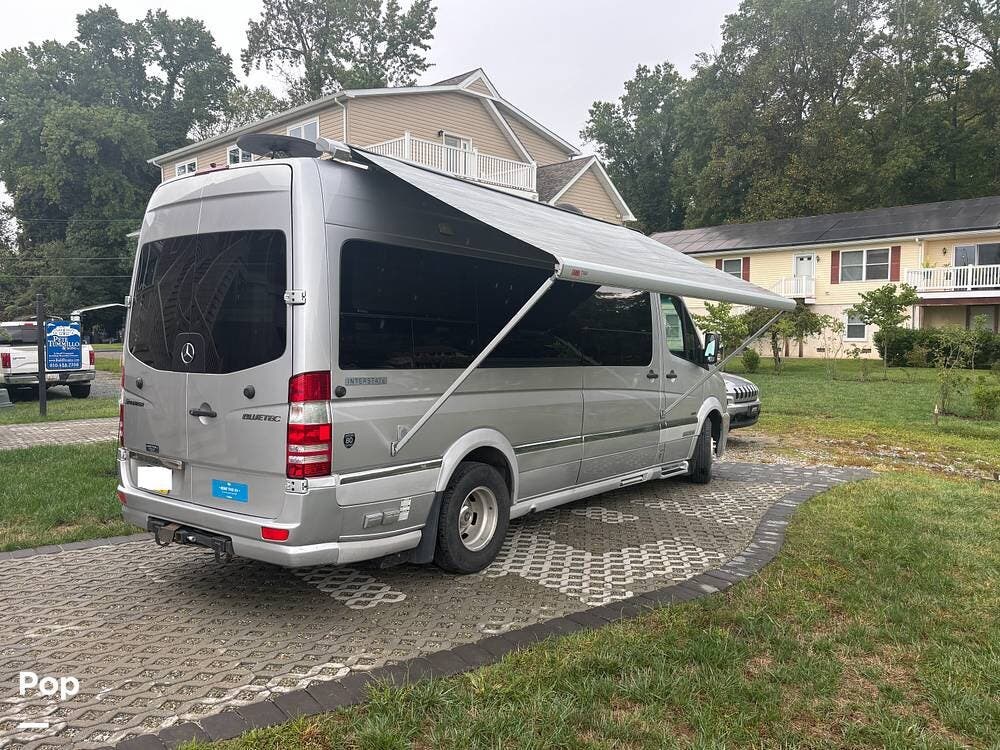 2012 Airstream Interstate 3500 Lounge - Used Class B For Sale by Pop RVs in Perryville, Maryland features Generator, Awning, Air Conditioning