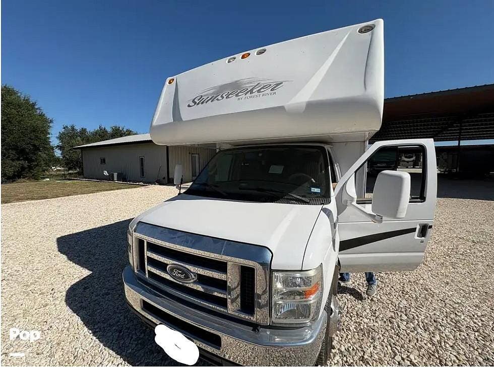 2014 Sunseeker 3050S by Forest River from Pop RVs in Liberty Hill, Texas