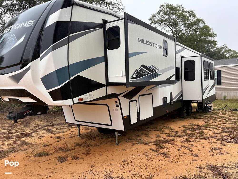 2022 Heartland Milestone 360HP - Used Fifth Wheel For Sale by Pop RVs in Alford, Florida features Air Conditioning, Awning, Slideout, Leveling Jacks