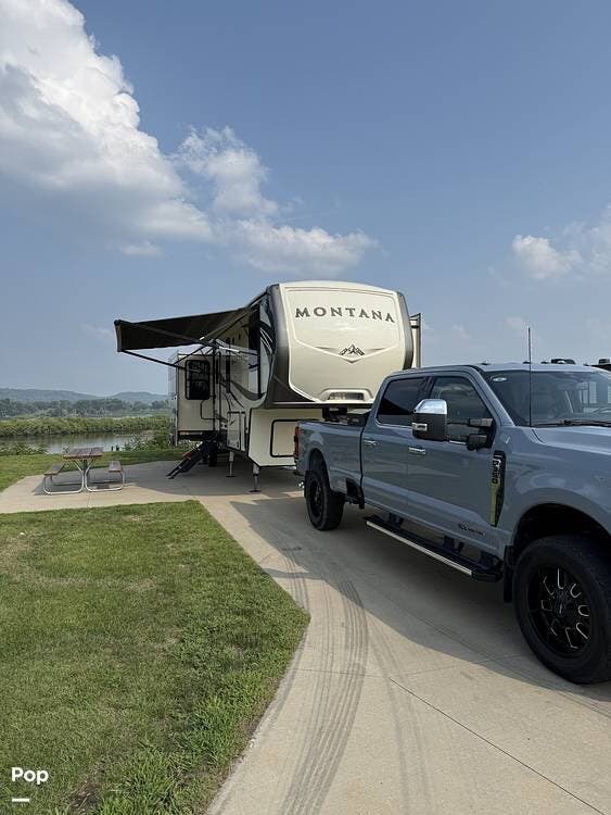 Used 2017 Keystone Montana 3791RD available in Burlington, Iowa