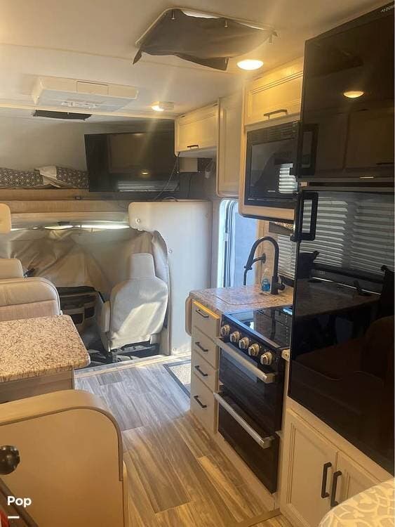 Used 2022 Thor Motor Coach Freedom Elite 22HE available in Lawton, Oklahoma