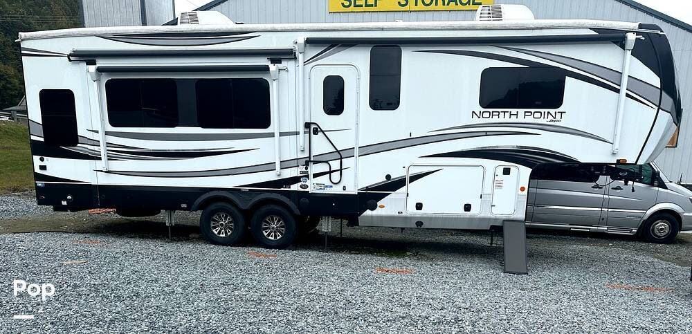 2022 Jayco North Point 310RLTS - Used Fifth Wheel For Sale by Pop RVs in Seven Devils, North Carolina features Leveling Jacks, Air Conditioning, Awning, Slideout