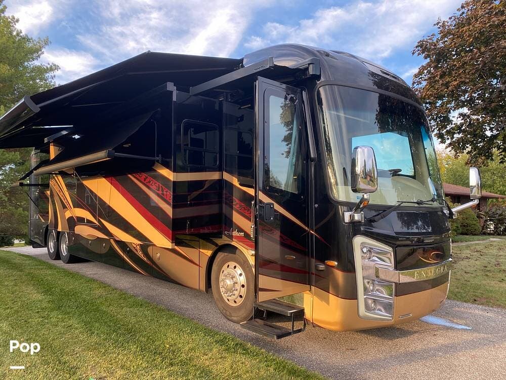 2017 Entegra Coach Anthem 44A - Used Diesel Pusher For Sale by Pop RVs in York, Pennsylvania features Air Conditioning, Slideout, Leveling Jacks, Awning, Generator