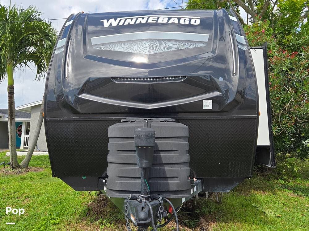 2024 Voyage 3235FK by Winnebago from Pop RVs in Saint Petersburg, Florida