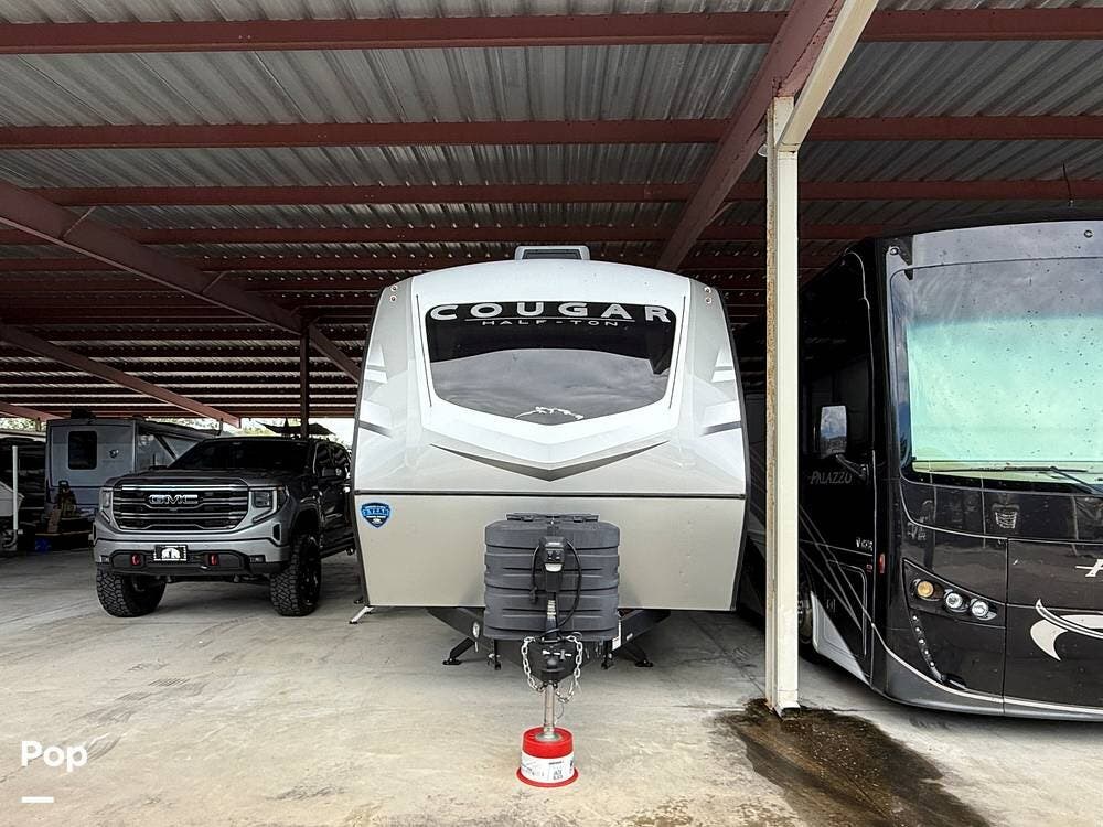 2024 Keystone Cougar 34TSB - Used Travel Trailer For Sale by Pop RVs in Palm Harbor, Florida features Awning, Slideout, Leveling Jacks, Air Conditioning
