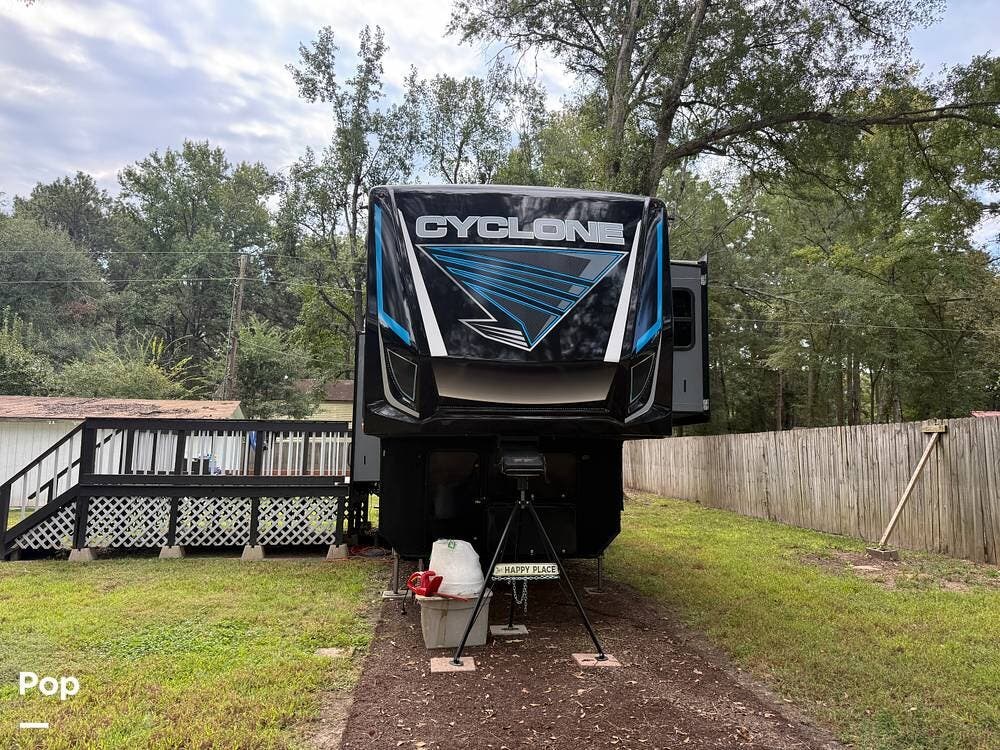 2023 Cyclone 4006 by Heartland from Pop RVs in Troup, Texas