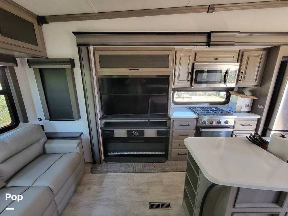 2023 Montana 3123RL by Keystone from Pop RVs in Moore Haven, Florida