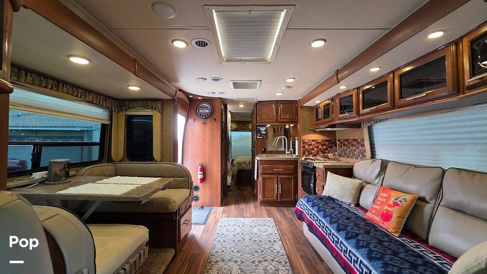 2014 Coachmen Concord 300TS - Used Class C For Sale by Pop RVs in Rio Rancho, New Mexico features Generator, Air Conditioning, Awning, Leveling Jacks, Slideout