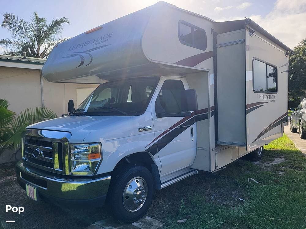 2020 Coachmen Leprechaun 220QB - Used Class C For Sale by Pop RVs in Melbourne, Florida features Awning, Generator, Air Conditioning, Slideout