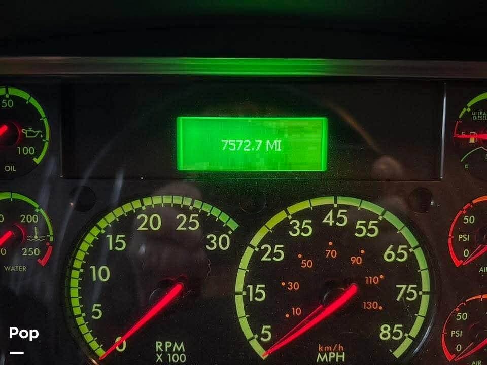 2024 Seneca Prestige 37L by Jayco from Pop RVs in Bainbridge Island, Washington