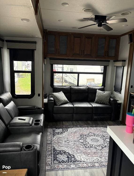 2022 Heartland Bighorn 3883MD - Used Fifth Wheel For Sale by Pop RVs in Grimes, Iowa features Slideout, Awning, Leveling Jacks, Air Conditioning