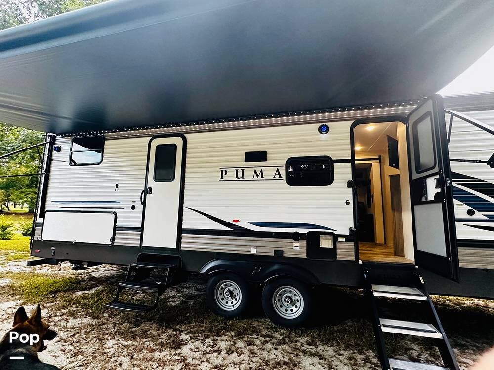 Used 2022 Palomino Puma 32BHQS available in Crouse, North Carolina